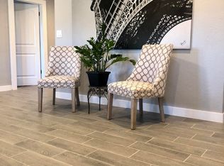 1702 E Kelton Ln, Phoenix, AZ 85022