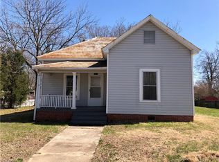 1117 Adams St, High Point, NC 27262