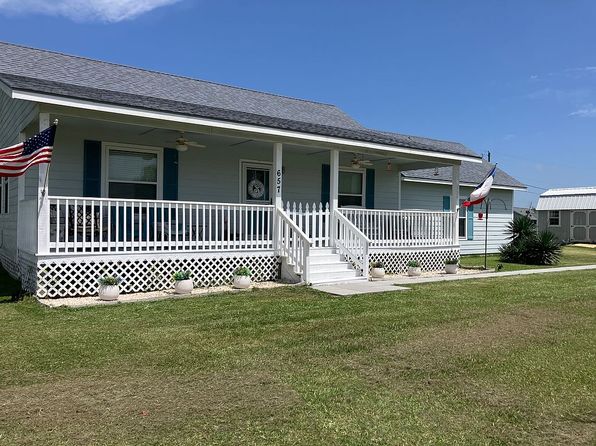 657 Bayview Dr