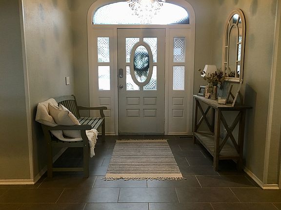 Entry way