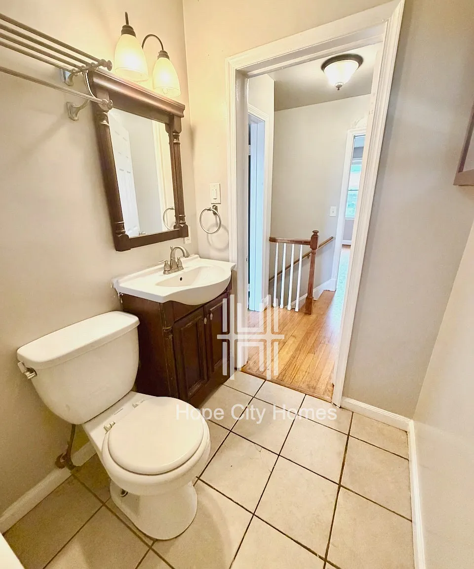 629 Lucia Ave — Photo 2