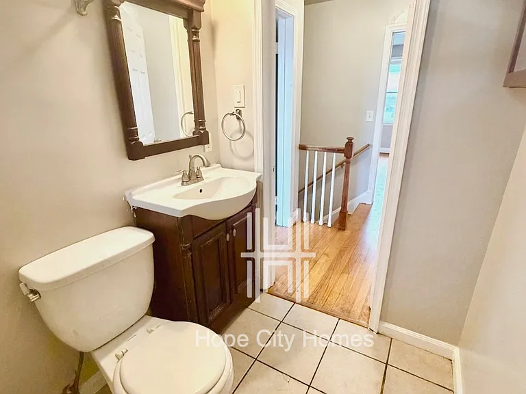 Lucia Ave — Photo 2