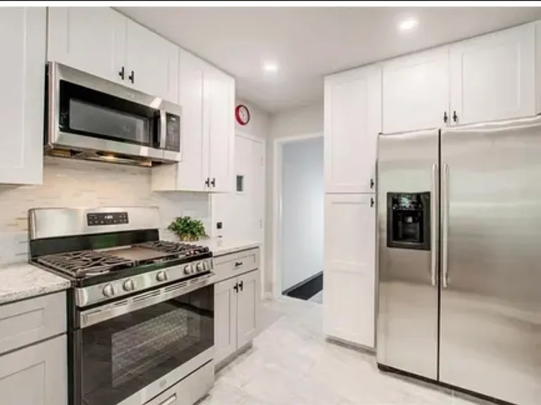 628 Skipper Dr NW — Photo 16
