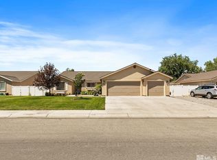 1348 White Bluffs Cir, Fernley, NV
