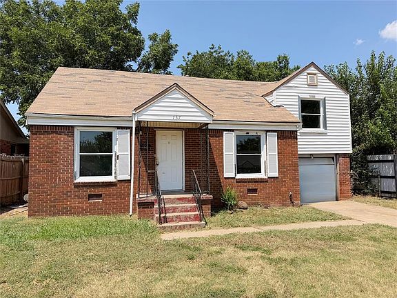 2nd image of 737 SW 47th St