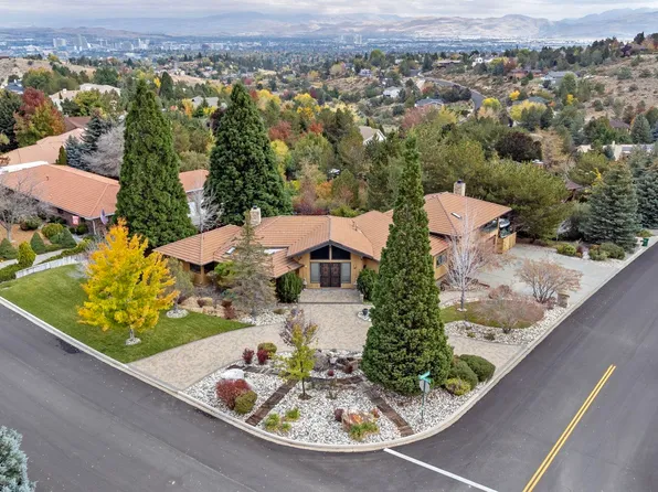 105 Bridgewater Dr, Reno, NV 89509