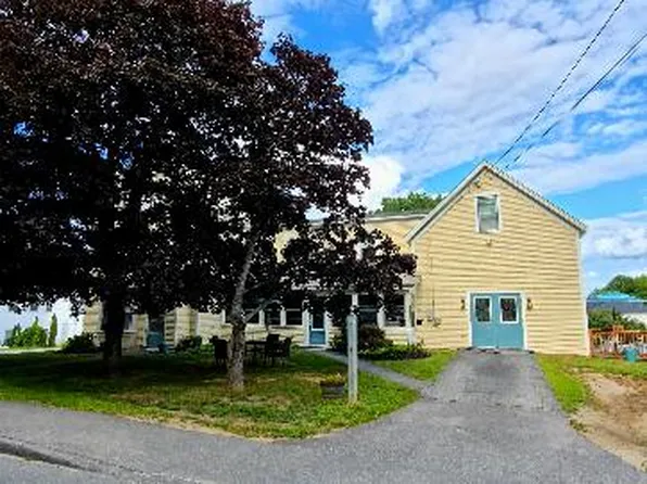 49 High Street, Wilton, ME 04294