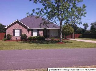 3977 Oakland Rd, Lakeland, LA 70752