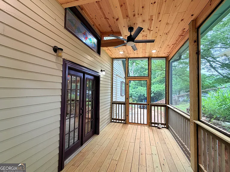 1012 Berne St SE — Photo 28