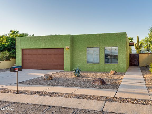 4th image of 9205 E Calle Maria