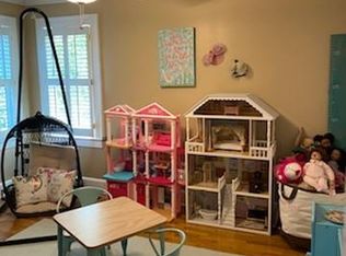 106 Buena Vista Dr, Calhoun, GA