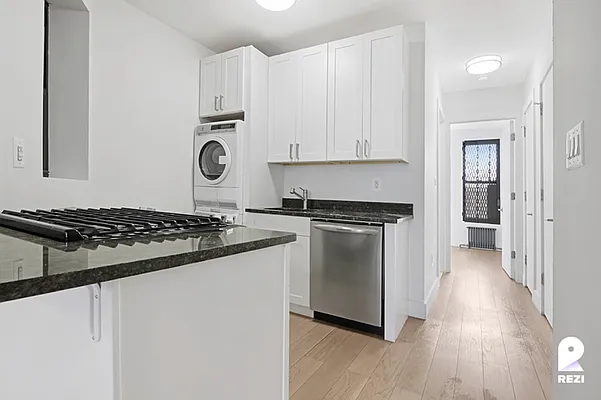 Rented by REZI | media 1