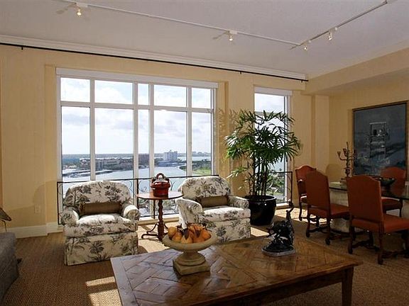 2nd image of 10 Papaya St APT 1504