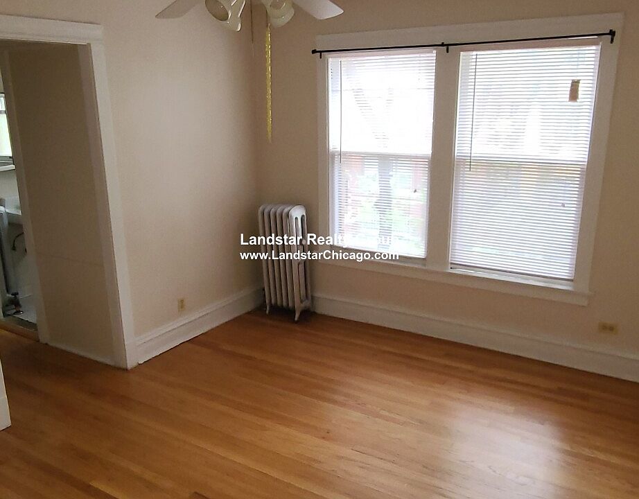1st image of 2625 W Gunnison St #U2
