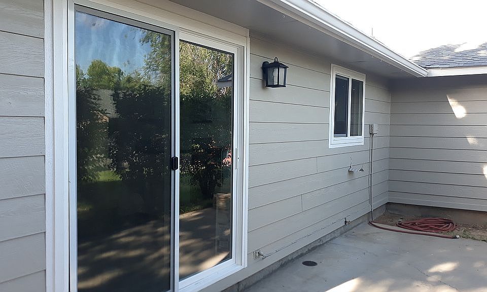 2nd image of 9989 W Granger Ave
