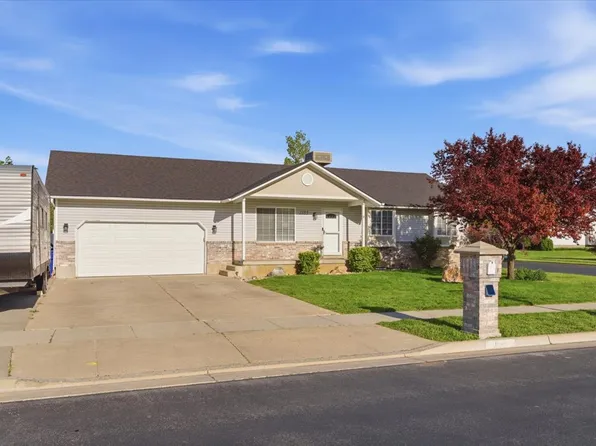 2185 S 2325 W, Syracuse, UT 84075
