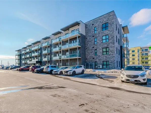 1101 Lackner Pl #T5, Kitchener, ON N2A 0L3