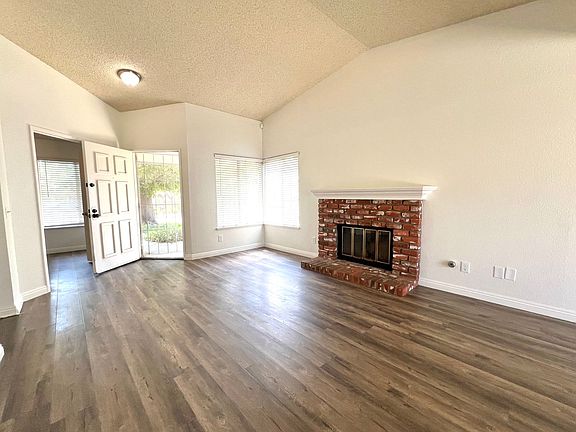 5th image of 7284 Parkside Pl