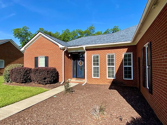 4th image of 109 Meadow Grove Ct