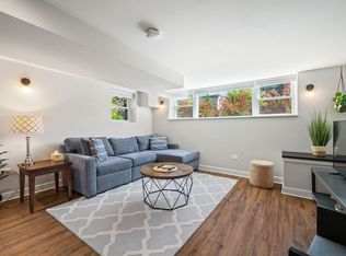 318 Custer Ave #G, Evanston, IL 60202