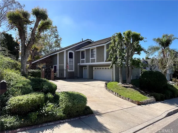 25966 Terra Bella Ave, Laguna Hills, CA 92653