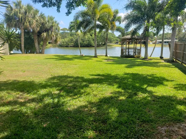 6212 Emerson Ave, Fort Pierce, FL 34951