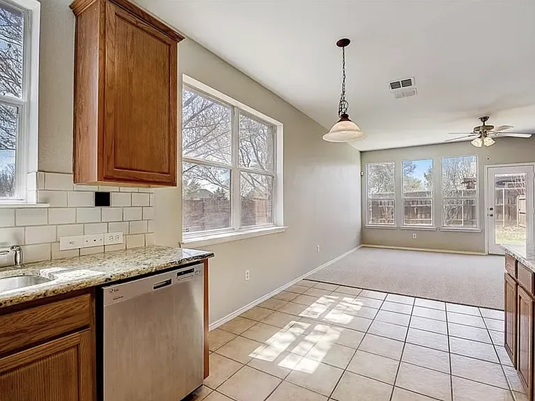 1516 Cedar Brook Ct — Photo 11
