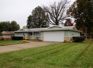 939 N Fairfax Ave, Springfield, MO 65802
