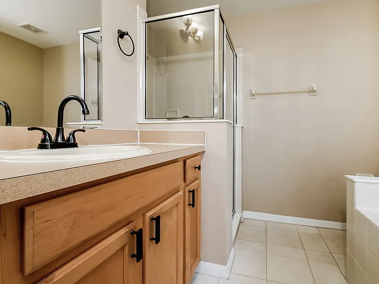 8424 Deer Chase Dr — Photo 10