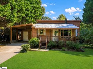124 Nottingham Ln, Easley, SC 29640