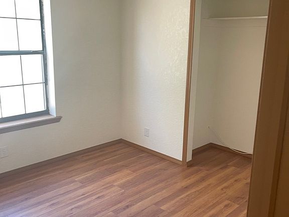 3rd image of 2508 Agua Fria St S