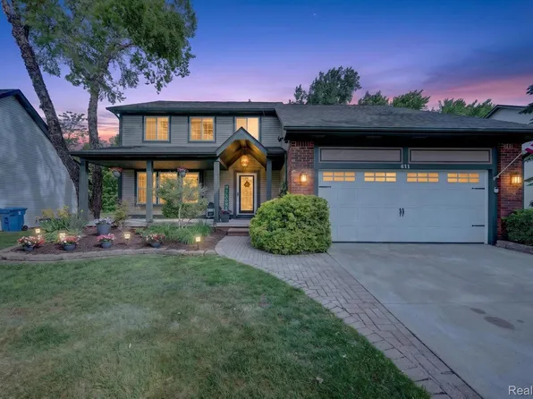 611 Thornehill Trl, Oxford, MI 48371