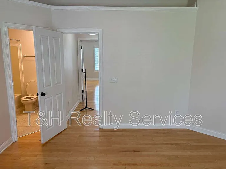 368 Firehouse Pl — Photo 12
