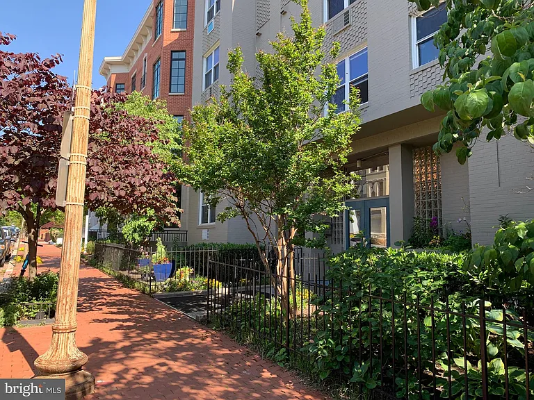 2130 N St NW #405 — Photo 29