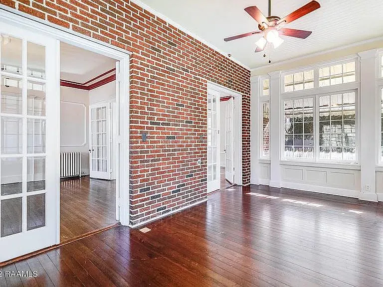 232 S Liberty St — Photo 19