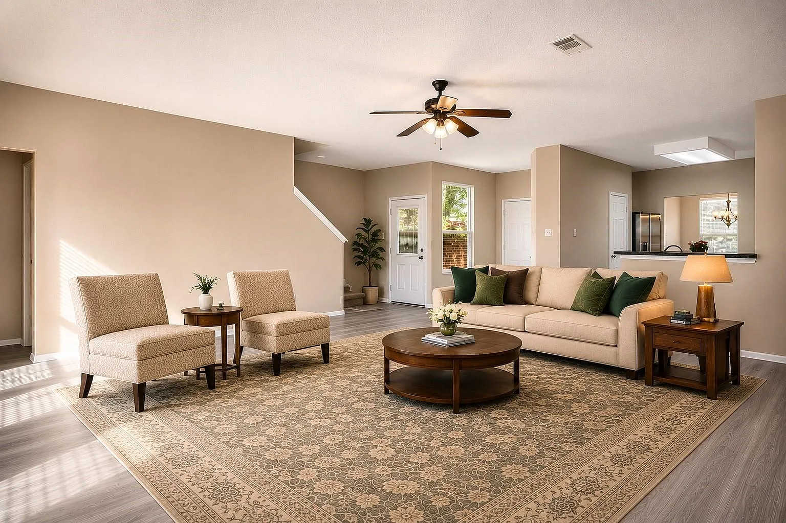 4 bed, 2.5 bath, 2405 sqft, $2,150 — Photo 3