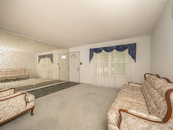 5th image of 408 Birdie Hills Rd