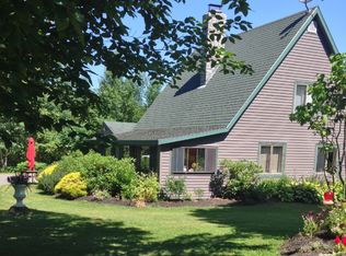 605 Prescott Rd, Manchester, ME 04351