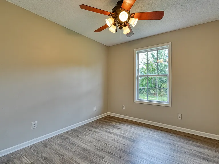 321 Sugar Ridge Rd #321 — Photo 17
