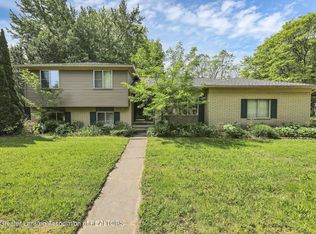 2356 Hinge Dr, Troy, MI 48083