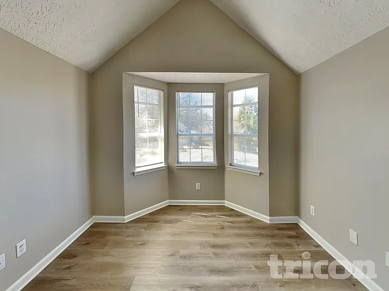 55 Braelinn Creek Ct — Photo 13