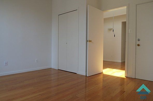 2nd image of 278 Wyckoff Ave #03H