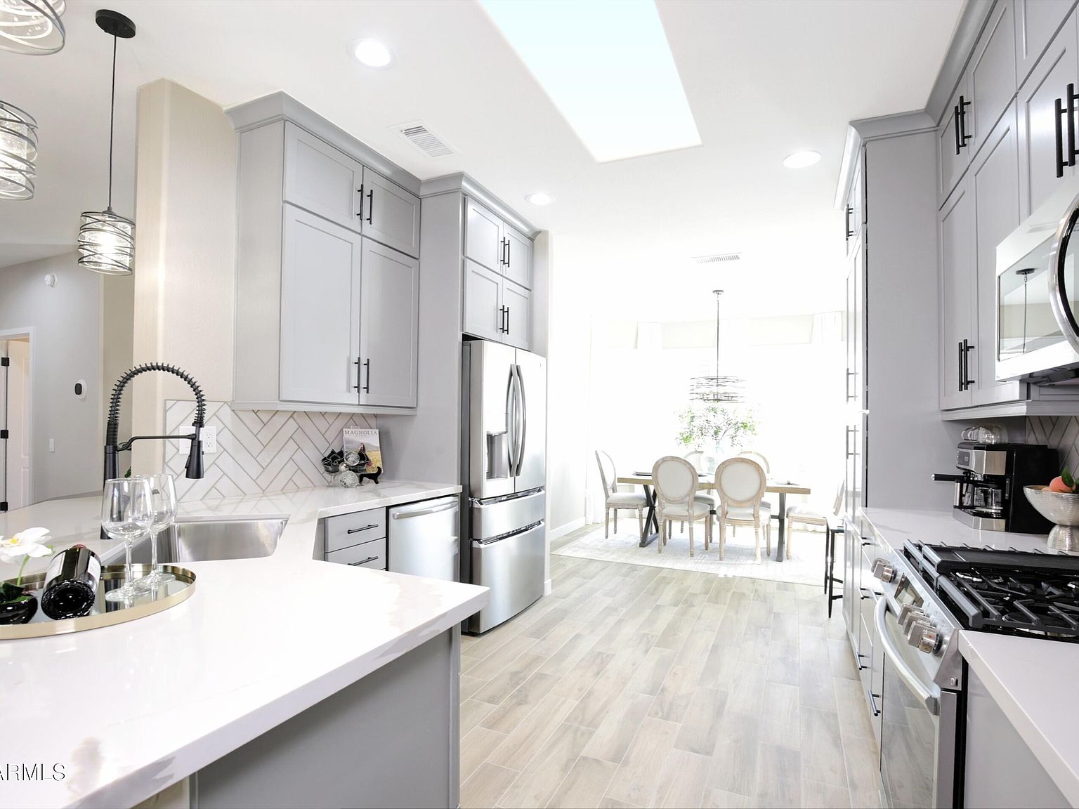 16464 W Una Noche Ct