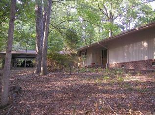 1600 Halifax Rd, Chapel Hill, NC 27514