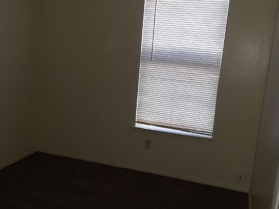 5th image of 82-84 Davi Ave
