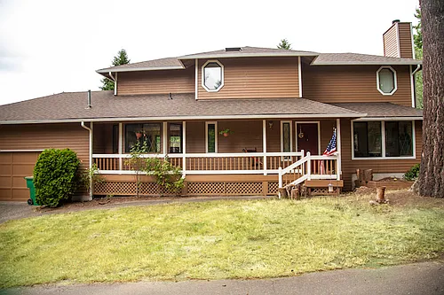 NEIGHBORHOOD - 新品 NEIGHBORHOOD NH . ODE / E - CASE 12049 36th Ave NE, Seattle, WA 98125 | HotPads