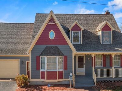 3 White Ave, Riverside, RI, 02915