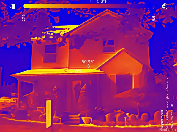 20645 Vernier Cir, Grosse Pointe Woods, MI 48236
