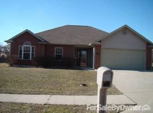 3801 Jungle Tree Dr, Columbia, MO 65202
