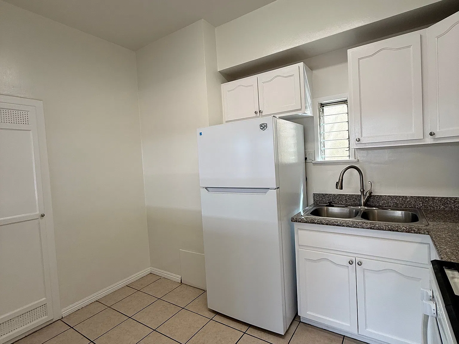 2 bed, 675 sqft, $2,095 — Photo 2